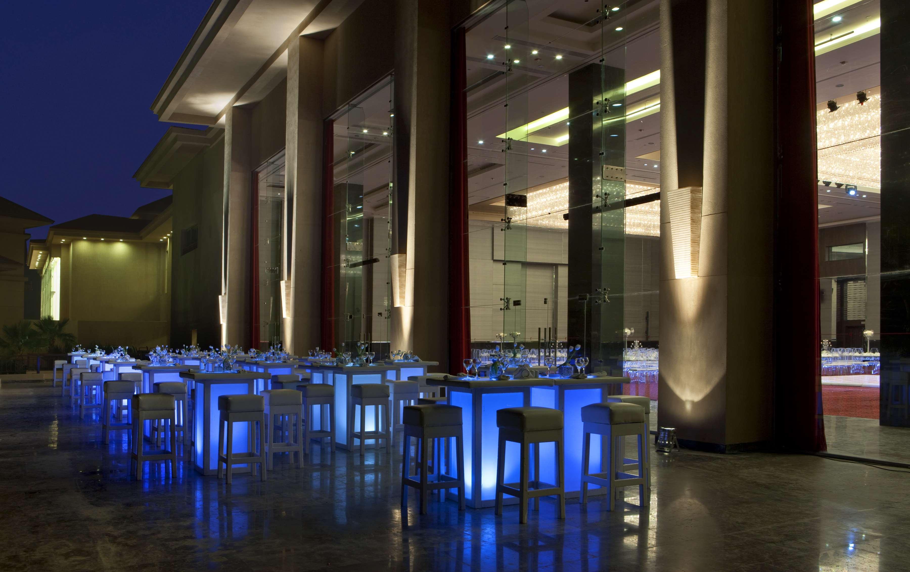 Szálloda Dusit Thani Lakeview